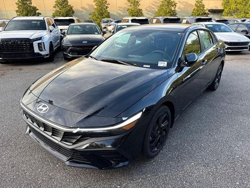 2026 Hyundai ELANTRA Sport