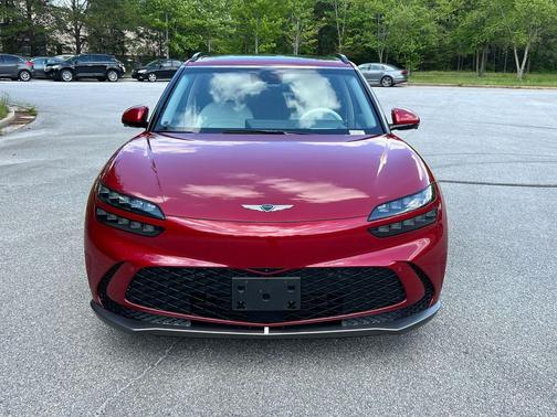 2023 Genesis GV60 Advanced AWD
