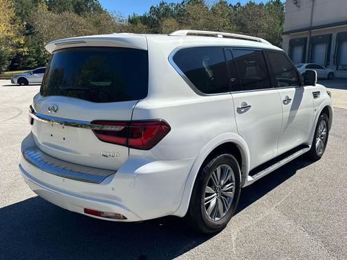 2018 INFINITI QX80 Base