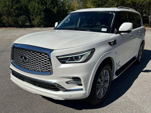 2018 INFINITI QX80 Base