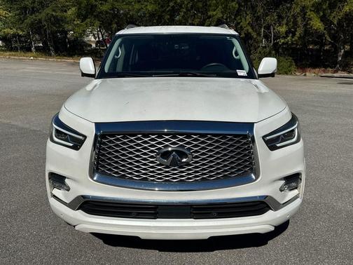 2018 INFINITI QX80 Base