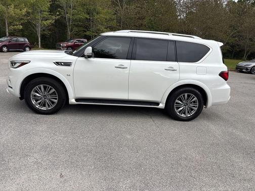 2018 INFINITI QX80 Base