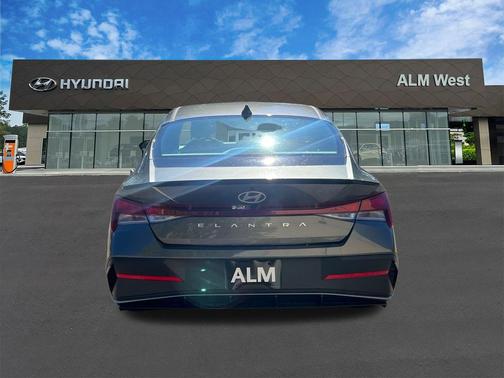 2026 Hyundai ELANTRA Sport