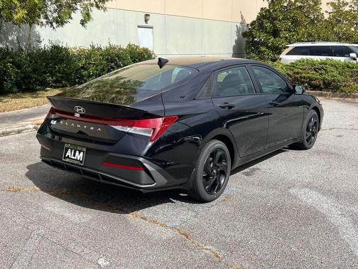 2026 Hyundai ELANTRA Sport