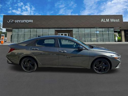 2026 Hyundai ELANTRA Sport