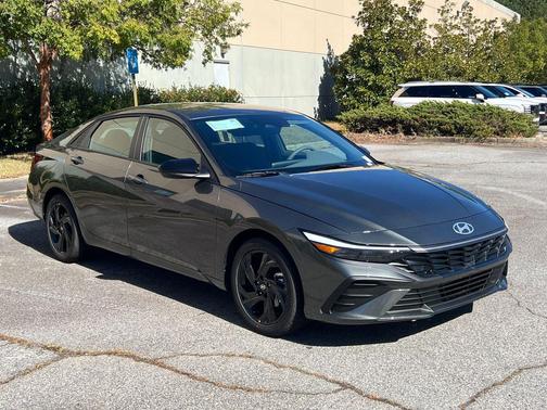 2026 Hyundai ELANTRA Sport