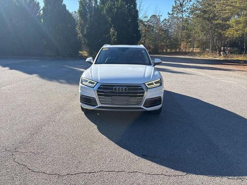 2018 Audi Q5 2.0T Tech Premium