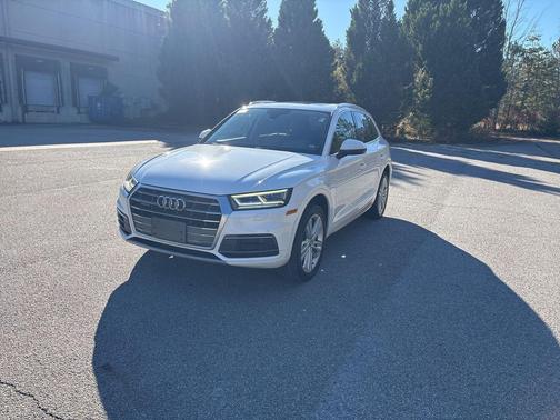 2018 Audi Q5 2.0T Tech Premium