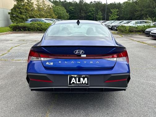 2025 Hyundai ELANTRA Sport