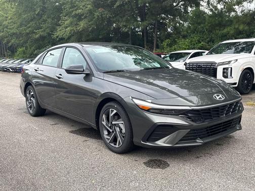 2025 Hyundai ELANTRA Sport
