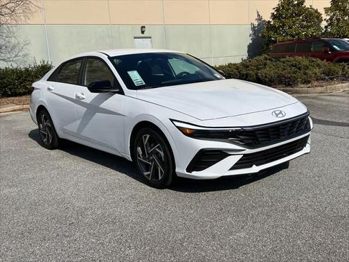 2025 Hyundai ELANTRA Sport