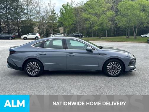 2024 Hyundai SONATA Hybrid Limited