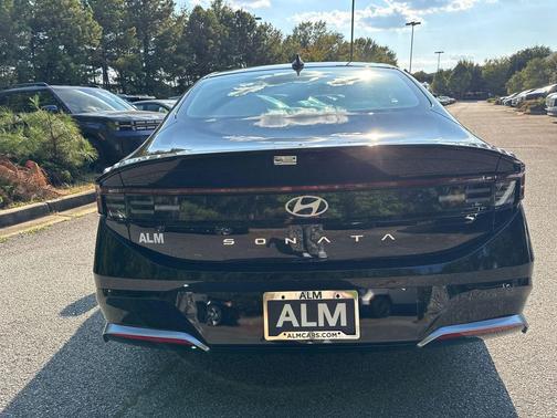 2026 Hyundai SONATA SEL