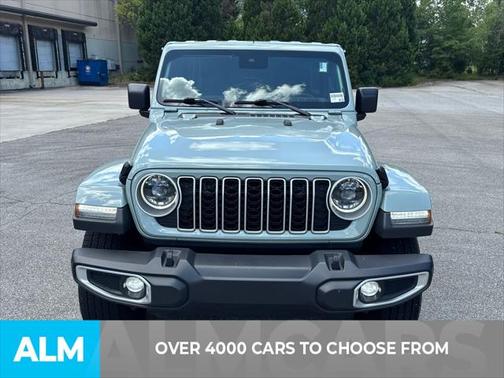 2024 Jeep Wrangler 4-Door Sahara 4x4