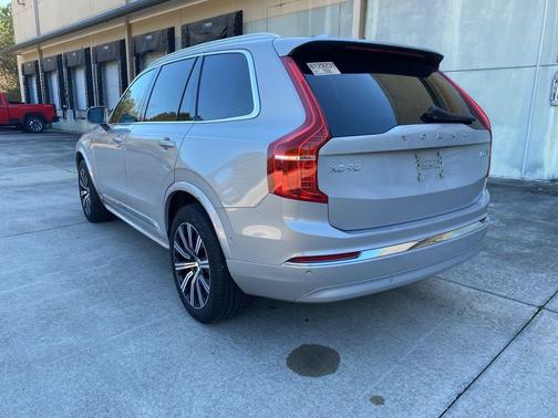 2025 Volvo XC90 B6 Plus 7-Seater