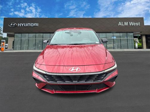 2025 Hyundai ELANTRA Sport