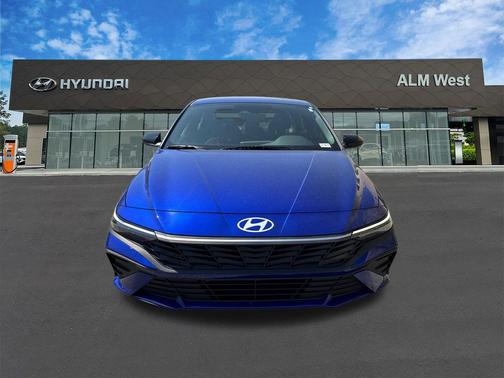 2025 Hyundai ELANTRA Sport