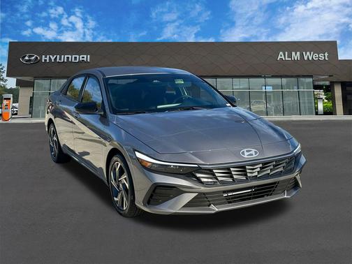 2025 Hyundai ELANTRA Sport