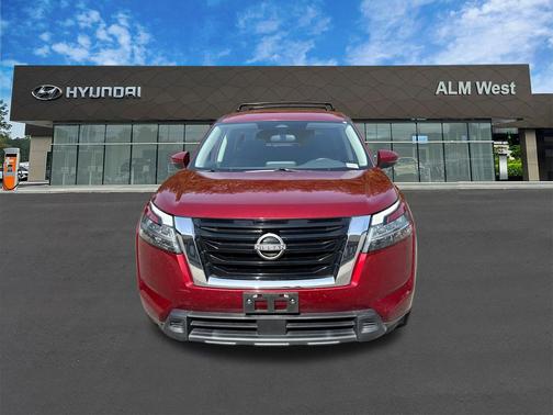 2022 Nissan Pathfinder SV 2WD