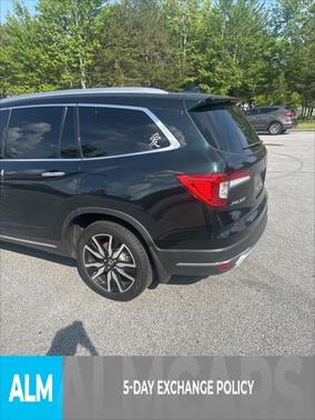 2020 Honda Pilot Touring 8-Passenger
