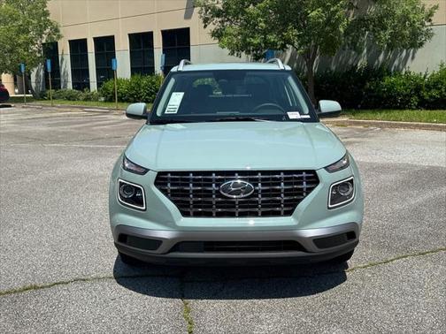 2025 Hyundai VENUE Limited