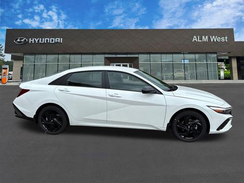 2026 Hyundai ELANTRA Sport