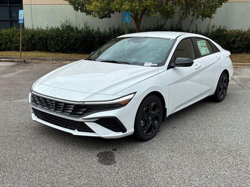 2026 Hyundai ELANTRA Sport