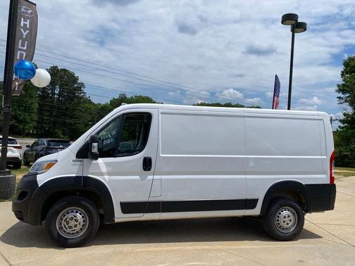 Bright White Clearcoat 2025 RAM ProMaster 2500 Tradesman