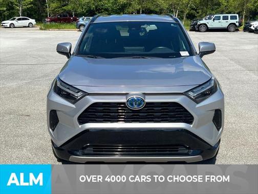 2023 Toyota RAV4 Hybrid SE