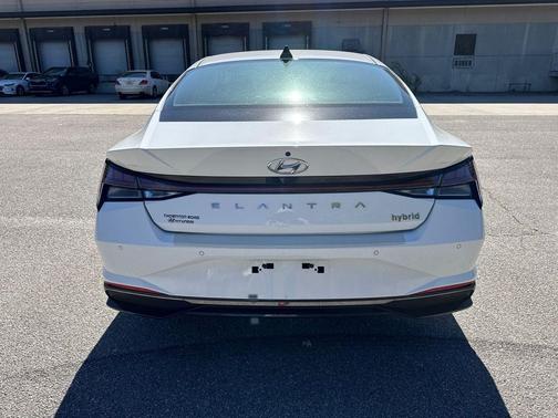 2022 Hyundai ELANTRA HEV Limited