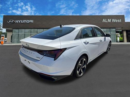 2022 Hyundai ELANTRA HEV Limited