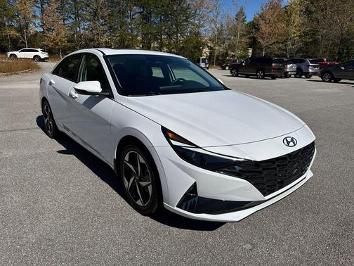 2022 Hyundai ELANTRA HEV Limited