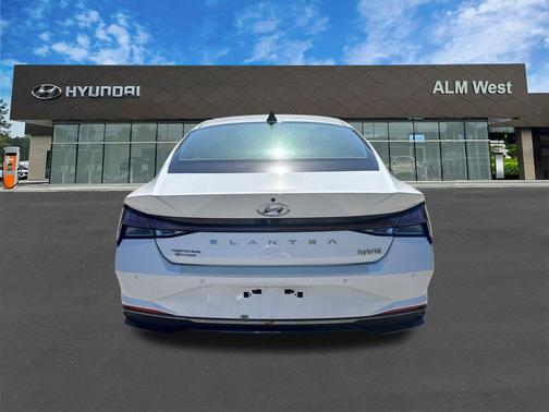 2022 Hyundai ELANTRA HEV Limited