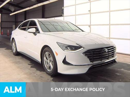 2023 Hyundai SONATA SE