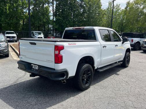 2019 Chevrolet Silverado 1500 Custom Trail Boss