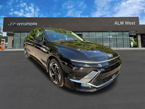 Abyss Black 2026 Hyundai SONATA SEL