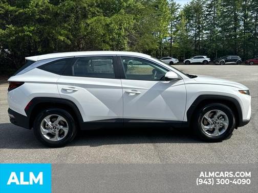 2024 Hyundai TUCSON SE