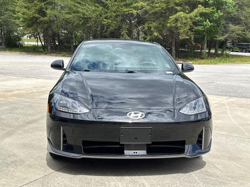2024 Hyundai IONIQ 6 SEL