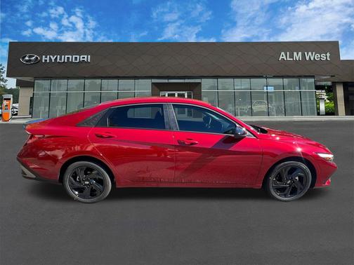 2026 Hyundai ELANTRA Sport