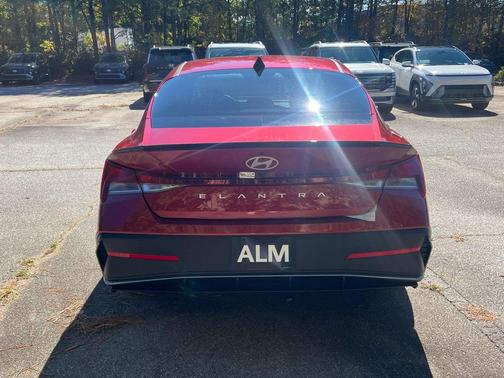 2026 Hyundai ELANTRA Sport