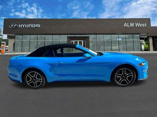 2022 Ford Mustang EcoBoost Premium