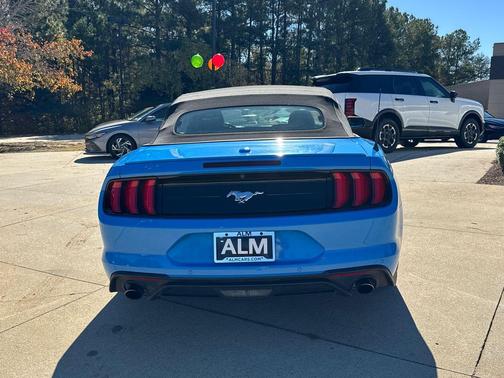 2022 Ford Mustang EcoBoost Premium