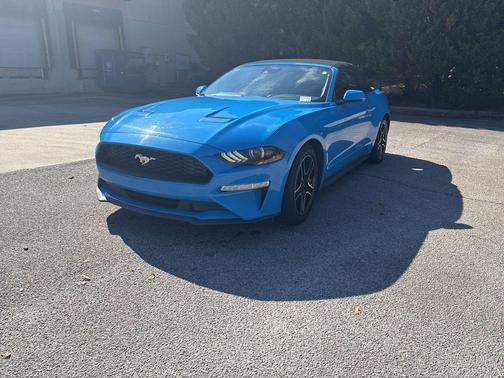 2022 Ford Mustang EcoBoost Premium