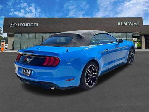 2022 Ford Mustang EcoBoost Premium