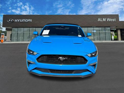 2022 Ford Mustang EcoBoost Premium
