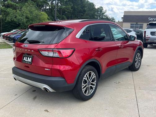 2020 Ford Escape SEL