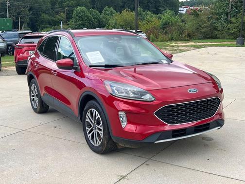 2020 Ford Escape SEL
