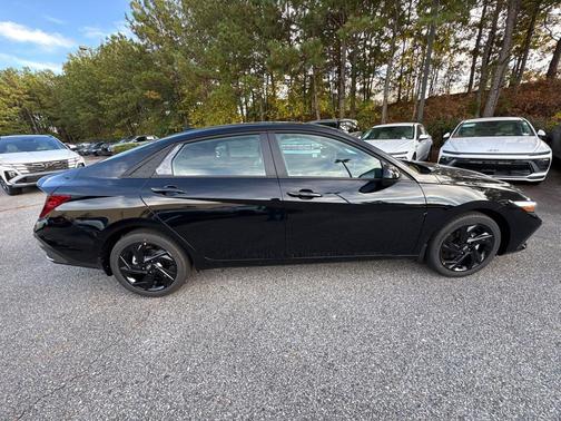 2026 Hyundai ELANTRA Sport