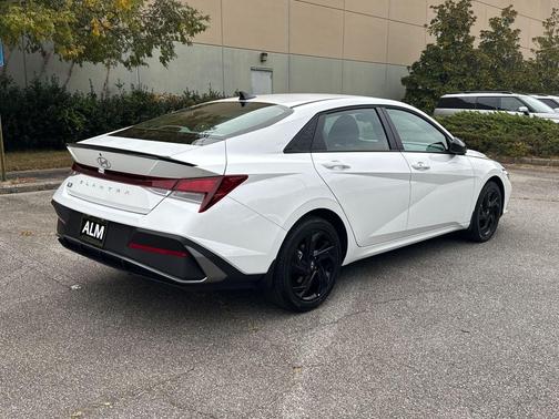 2026 Hyundai ELANTRA Sport