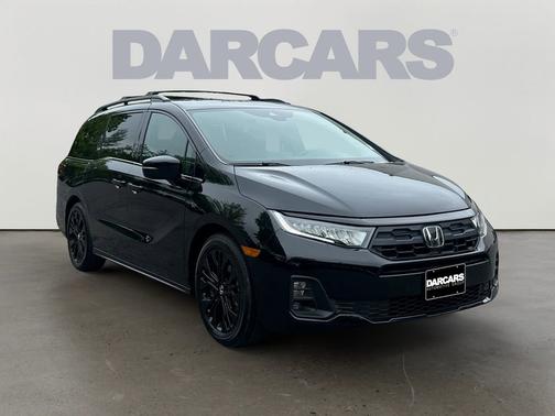Crystal Black Pearl 2025 Honda Odyssey